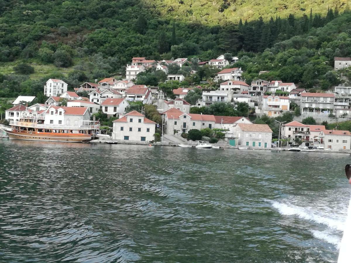 Apartman Irena Tivat Exterior photo